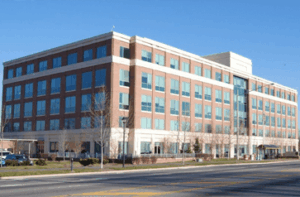 Photo of clinic building Neighborhood Health @ South County Center