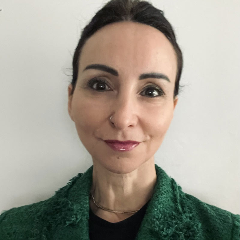 Nelly De Luca is a clinician at Neighborhood Health